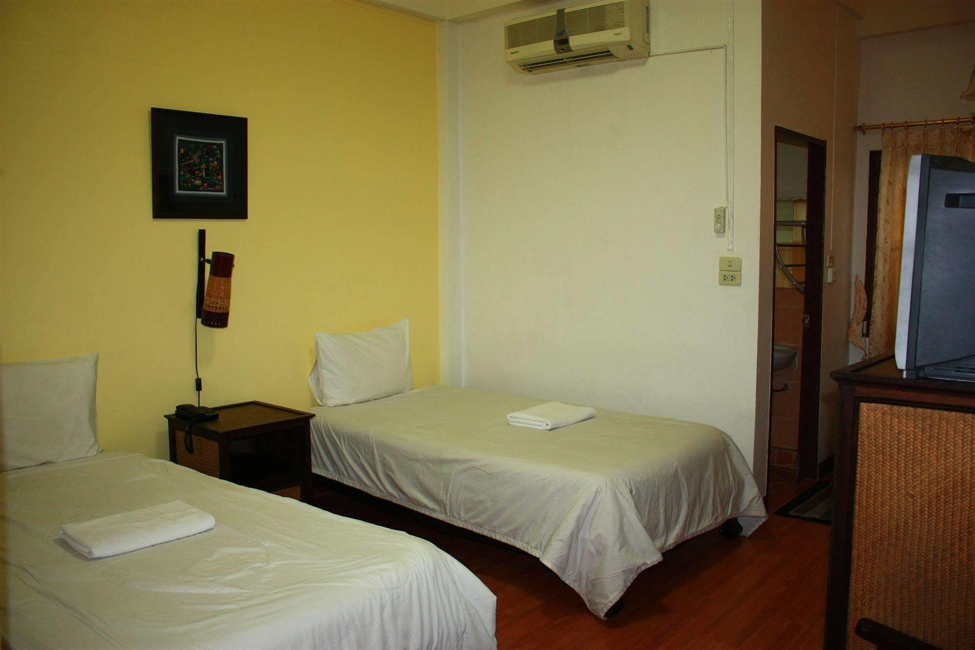 โรงแรมตีฆ้อง - Tri Gong Hotel Τσιάνγκ Μάι Εξωτερικό φωτογραφία